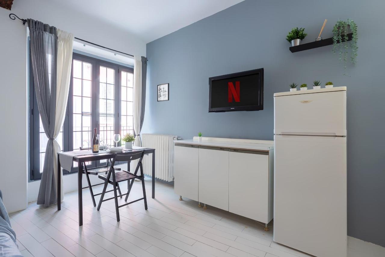Centro Storico • Wi-Fi, Netflix E Terrazzo Apartamento Pavia Exterior foto