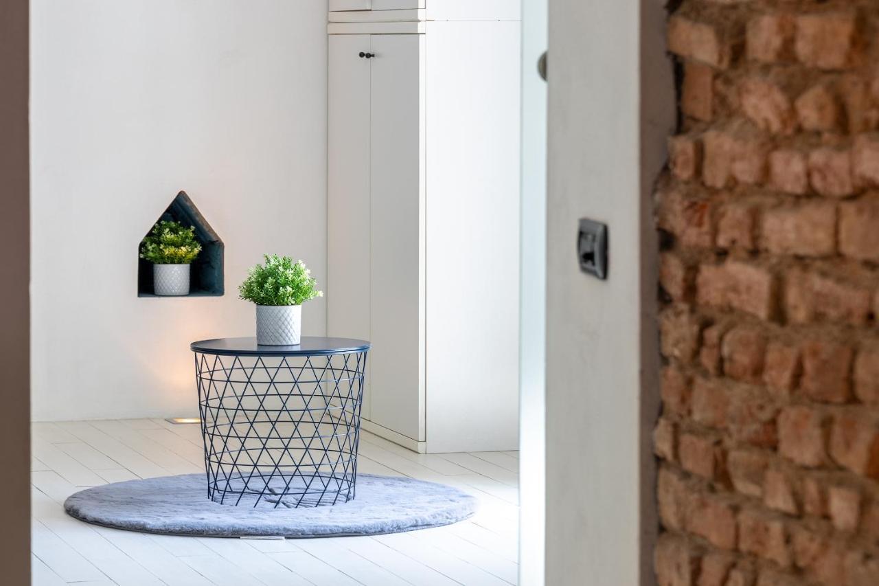 Centro Storico • Wi-Fi, Netflix E Terrazzo Apartamento Pavia Exterior foto